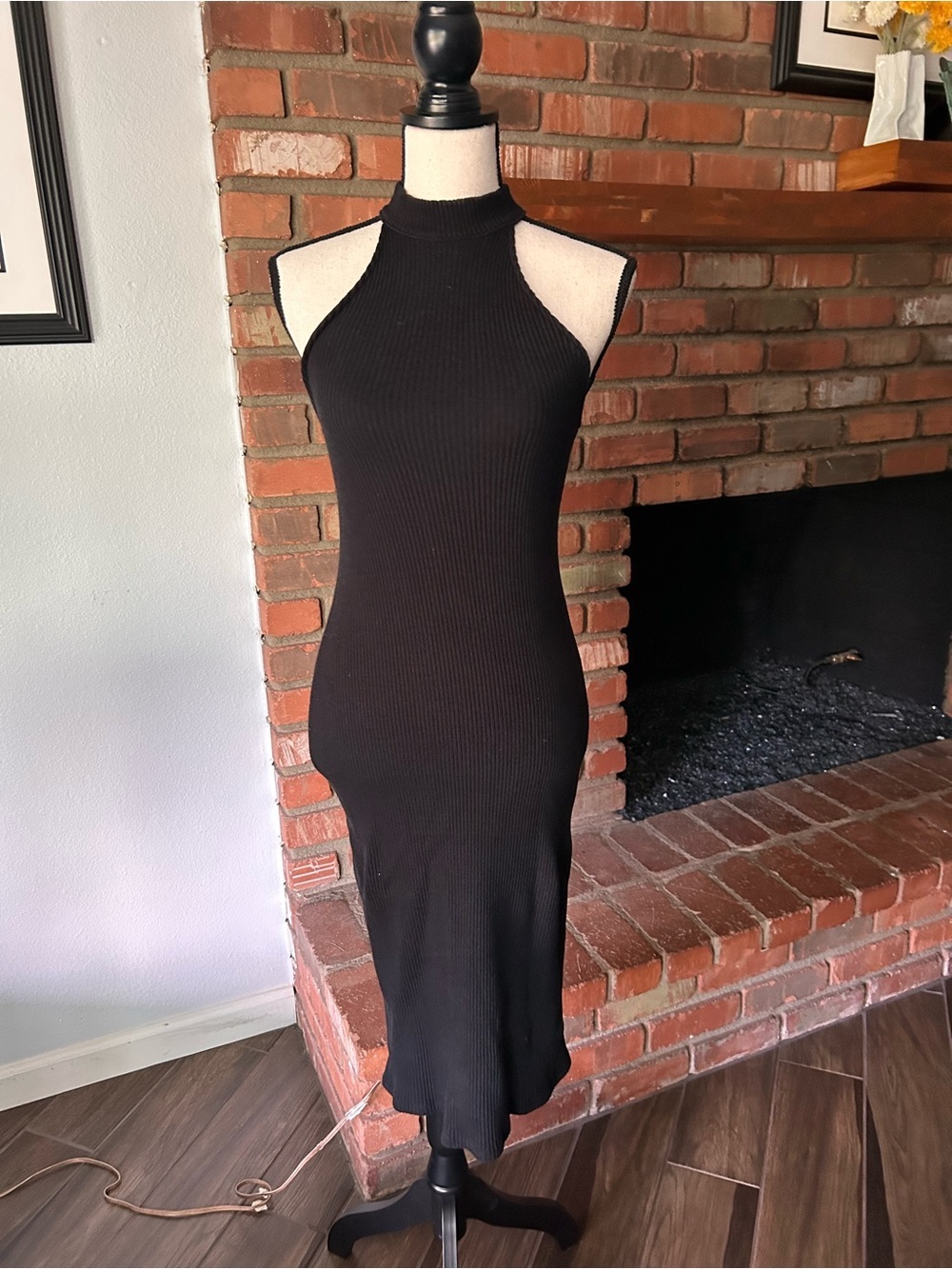 Carbon38 Kimiko High Neck Ribbed Midi Dress in Black Sz S - Picture 5 of 11